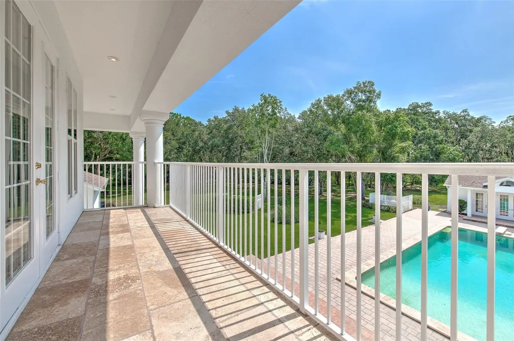 11444 Hammock Oaks Court Lithia FL 33547