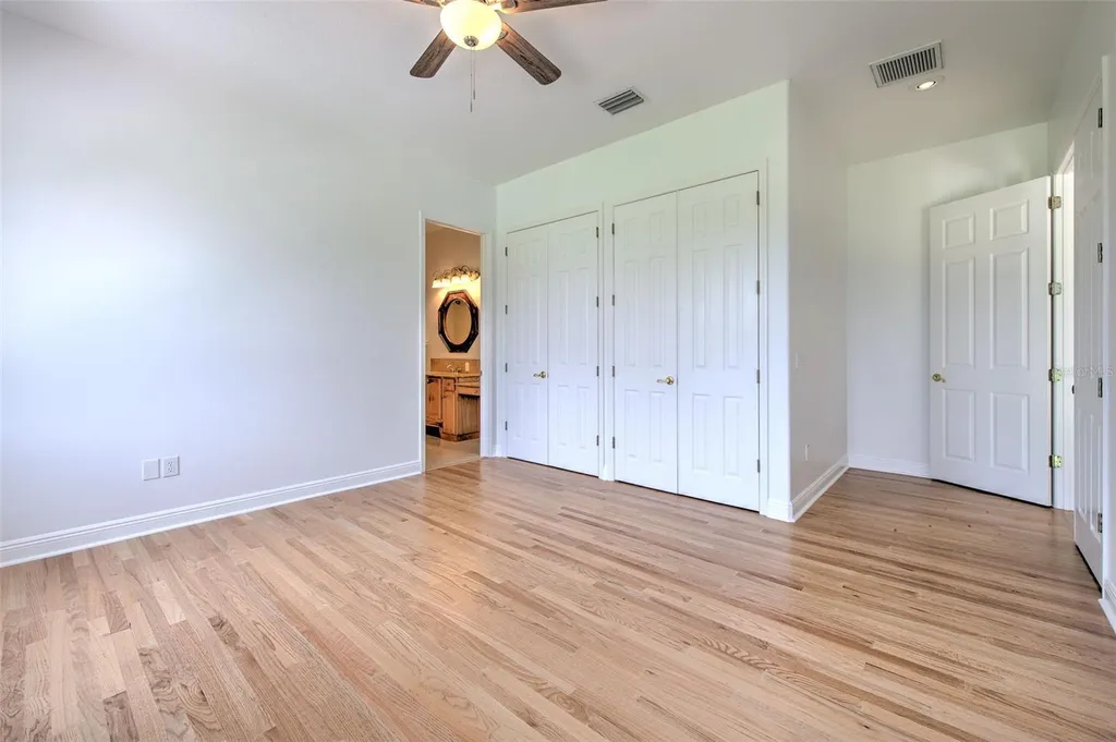 11444 Hammock Oaks Court Lithia FL 33547