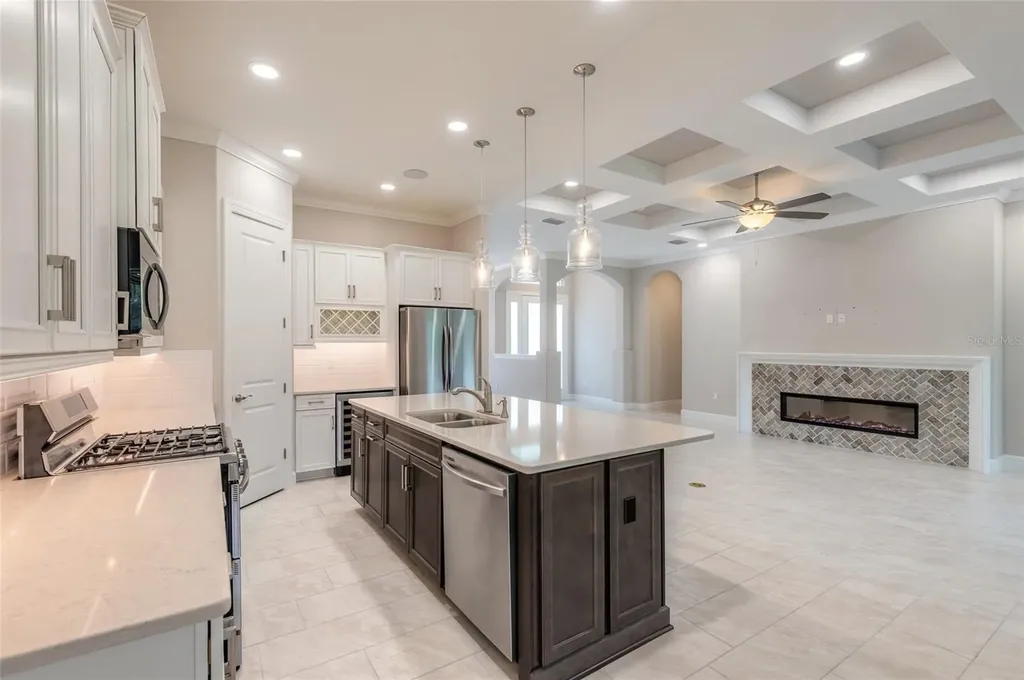 61 N Riverwalk Drive Palm Coast FL 32137