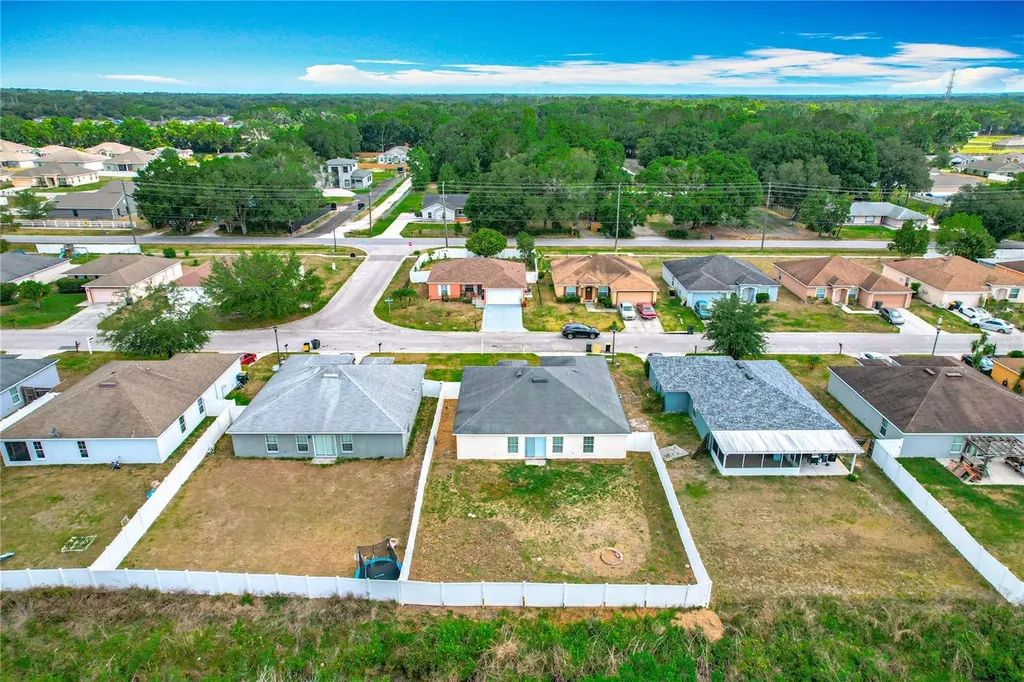 1639 Saddlehorn Drive Lakeland FL 33810