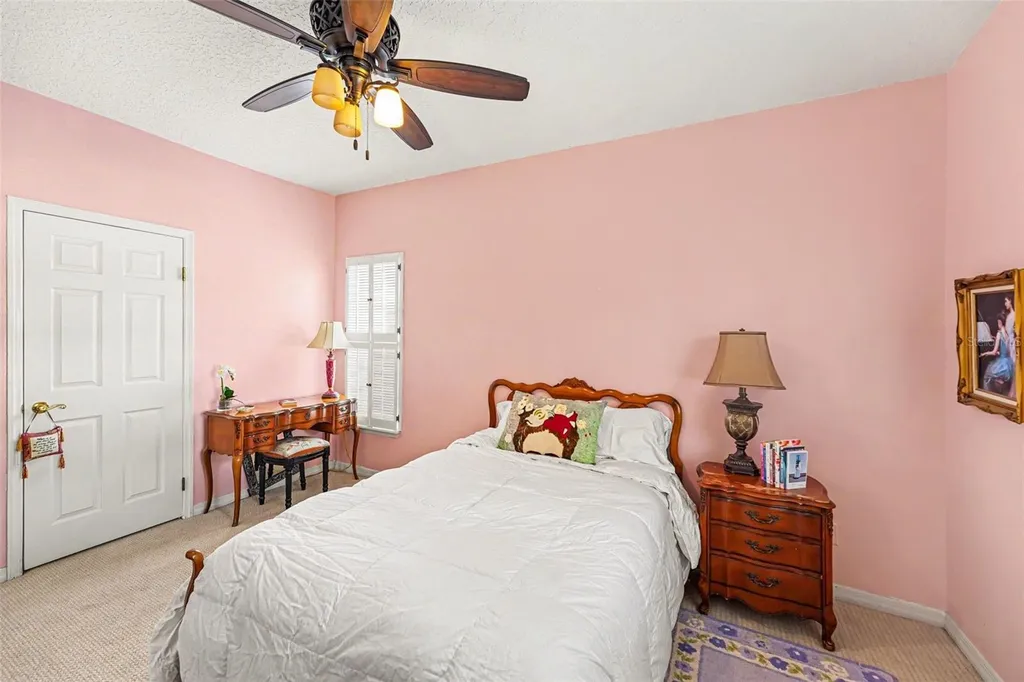 5217 S Crescent Drive Tampa FL 33611