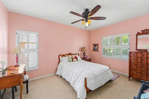 5217 S Crescent Drive Tampa FL 33611