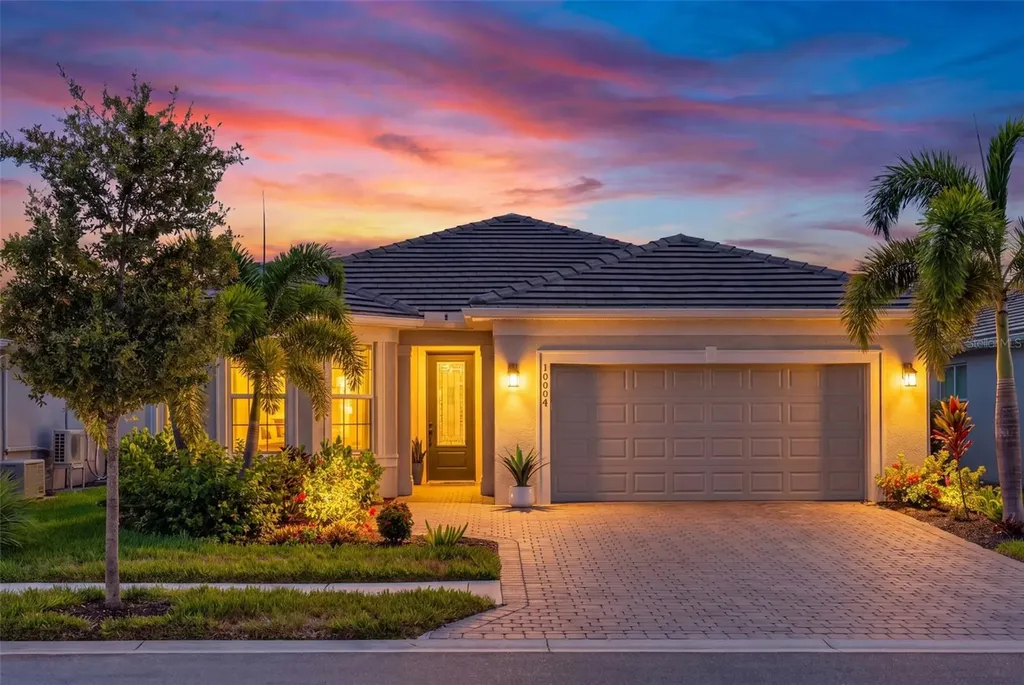 10004 Coral Shore Drive Englewood FL 34223