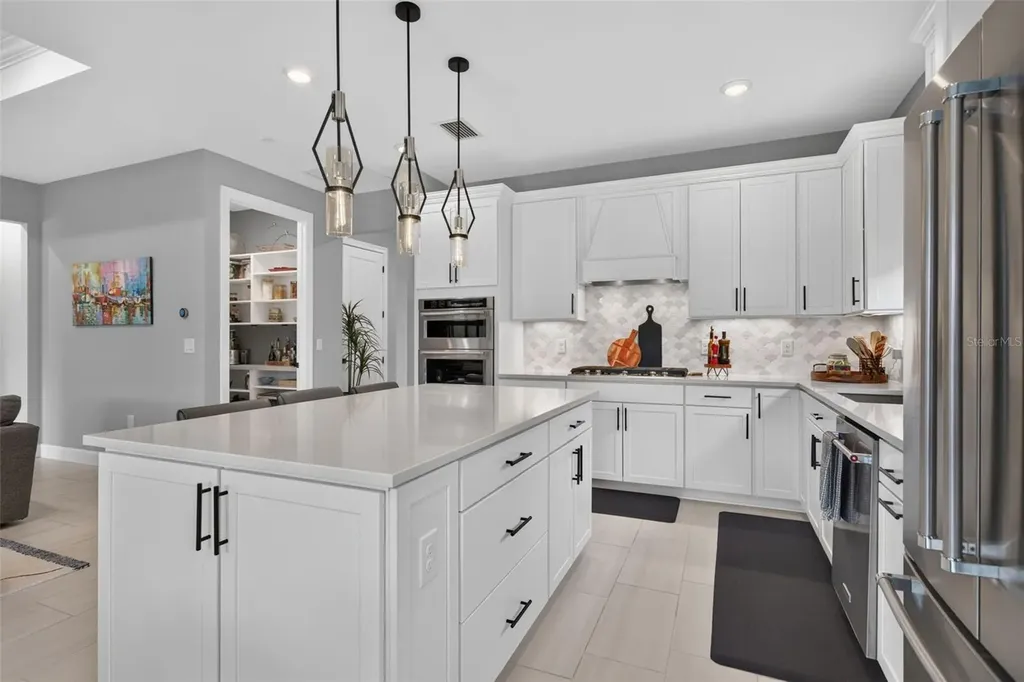 10004 Coral Shore Drive Englewood FL 34223