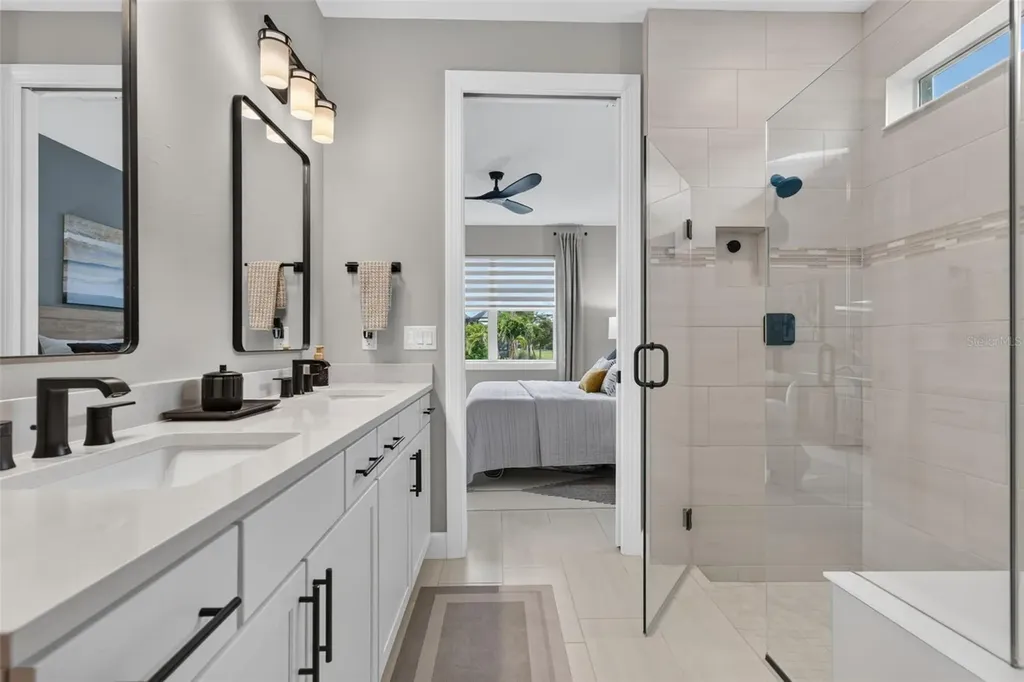 10004 Coral Shore Drive Englewood FL 34223