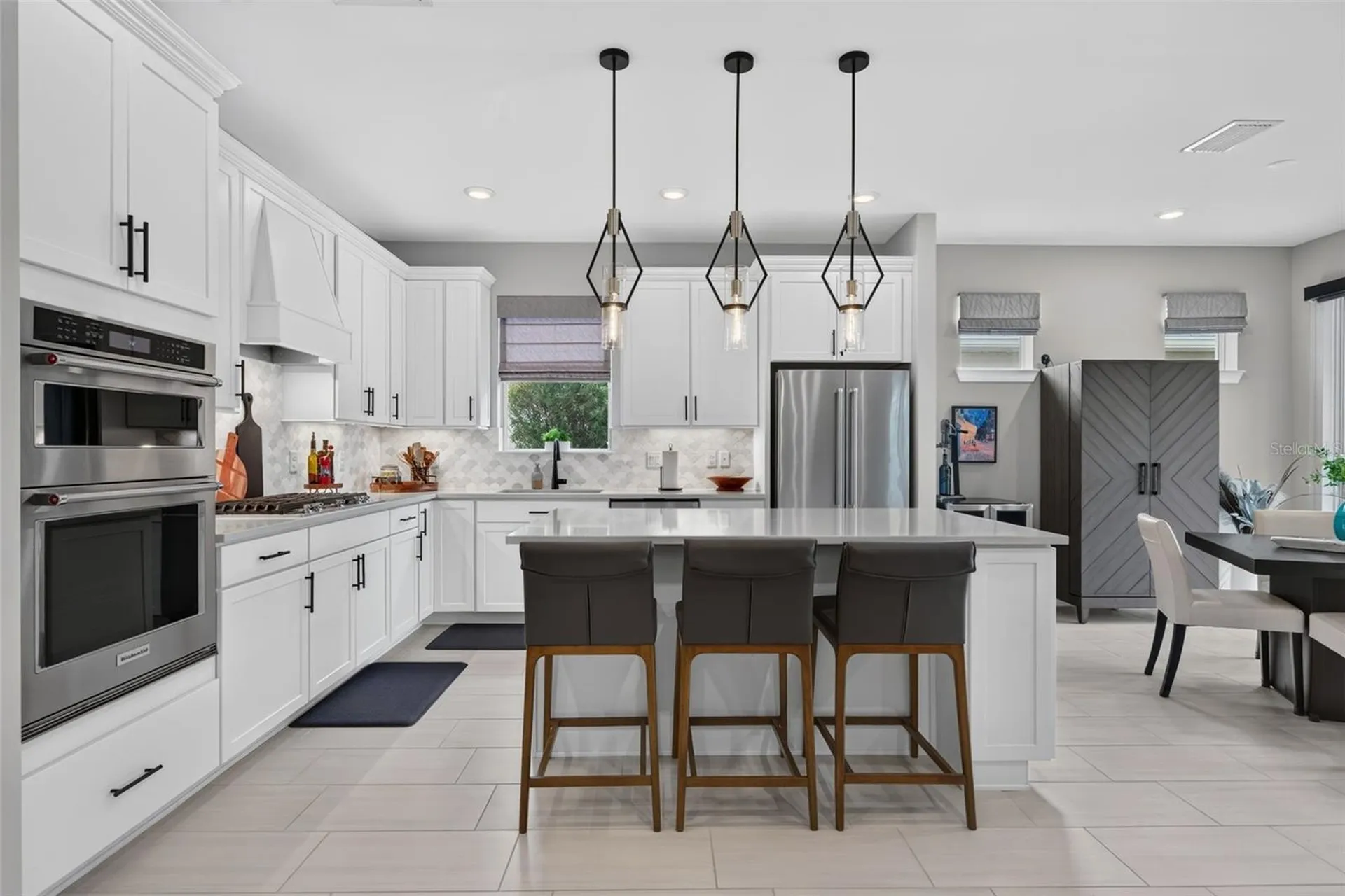 10004 Coral Shore Drive Englewood FL 34223