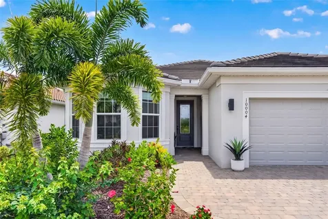 10004 Coral Shore Drive Englewood FL 34223