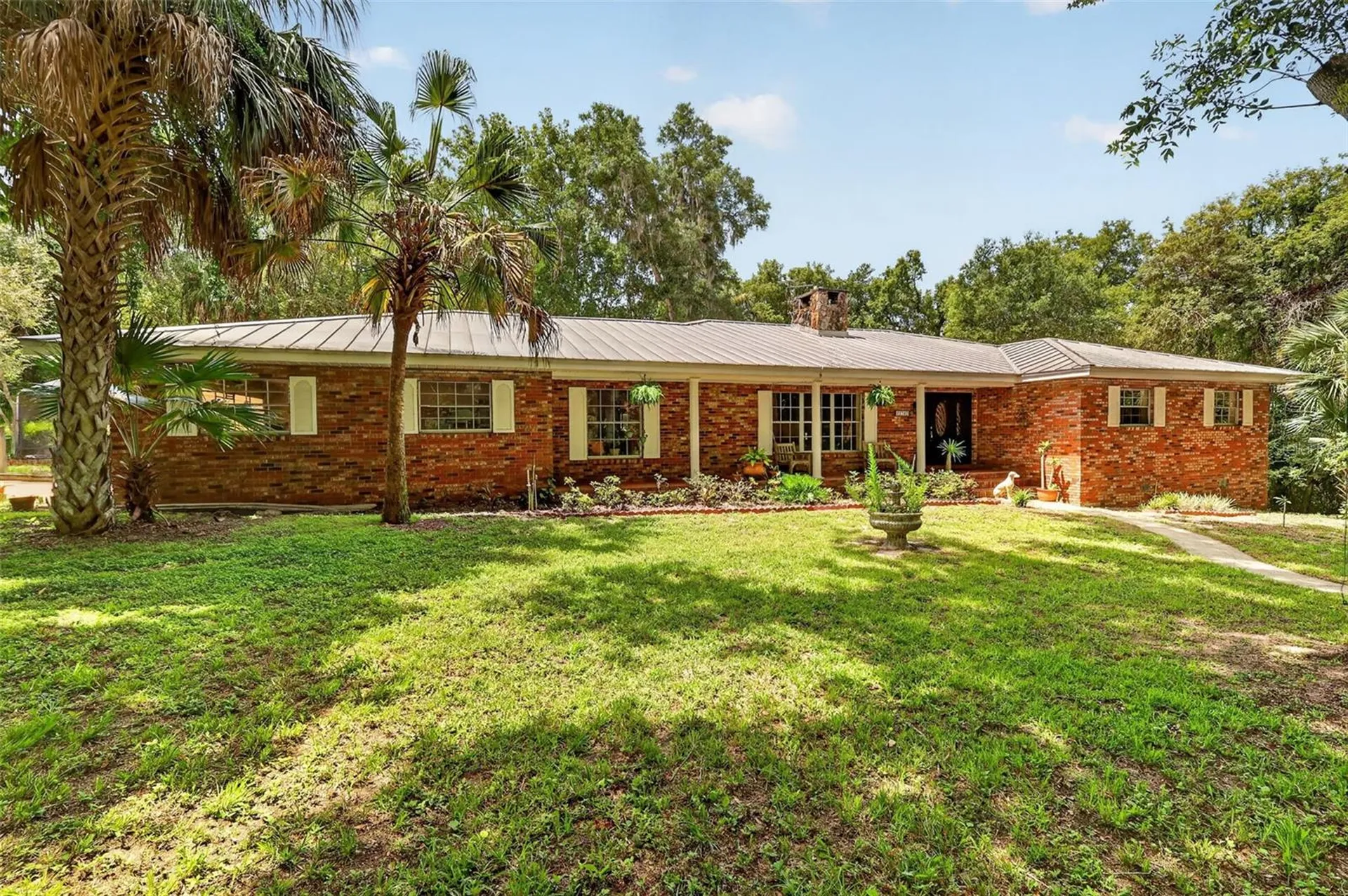 22740 County Road 44a Eustis FL 32736