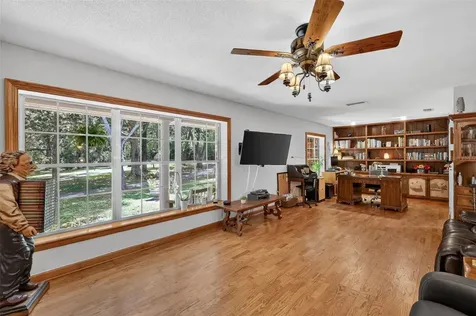 22740 County Road 44a Eustis FL 32736