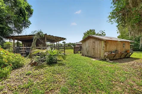 22740 County Road 44a Eustis FL 32736