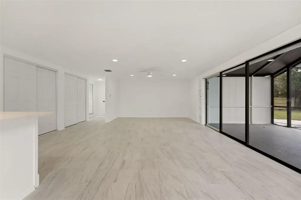 4731 Atlantic Avenue Sarasota FL 34233