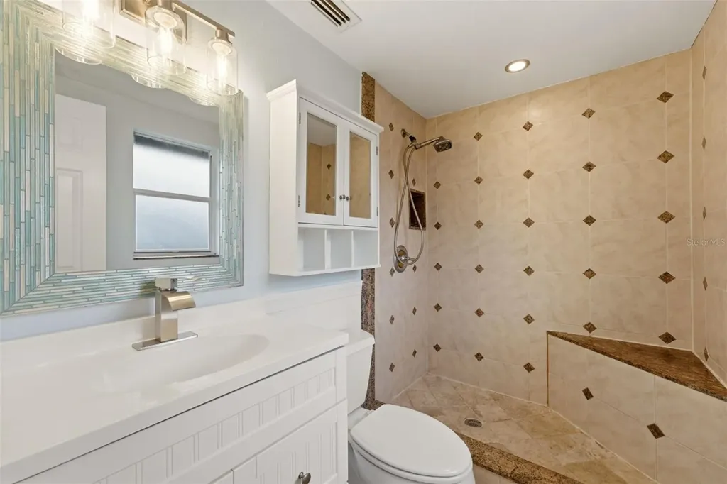 4731 Atlantic Avenue Sarasota FL 34233