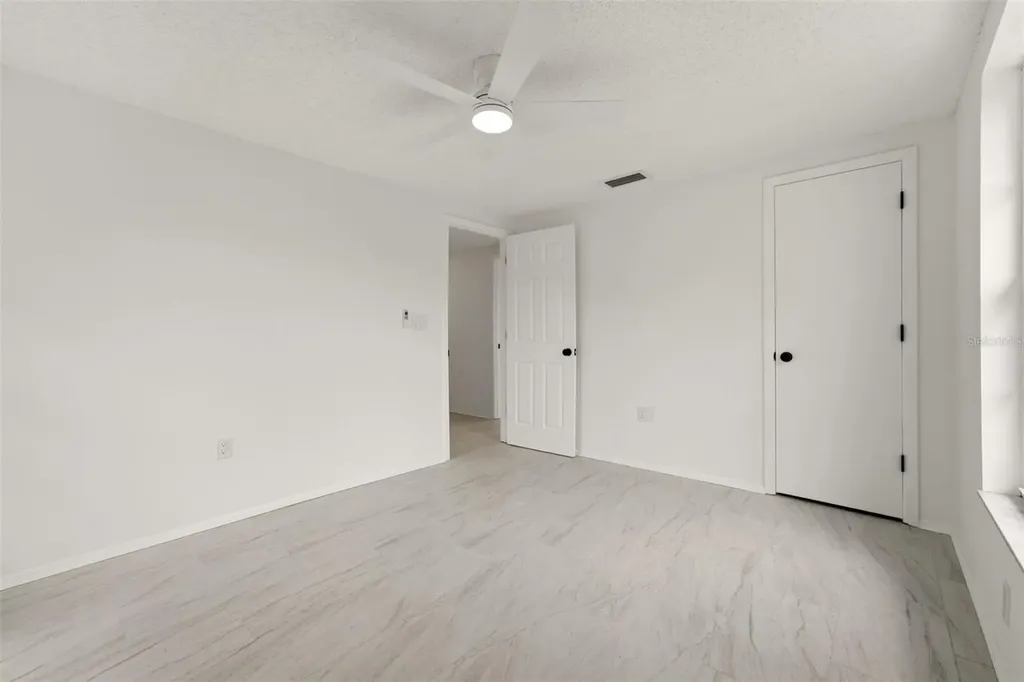 4731 Atlantic Avenue Sarasota FL 34233
