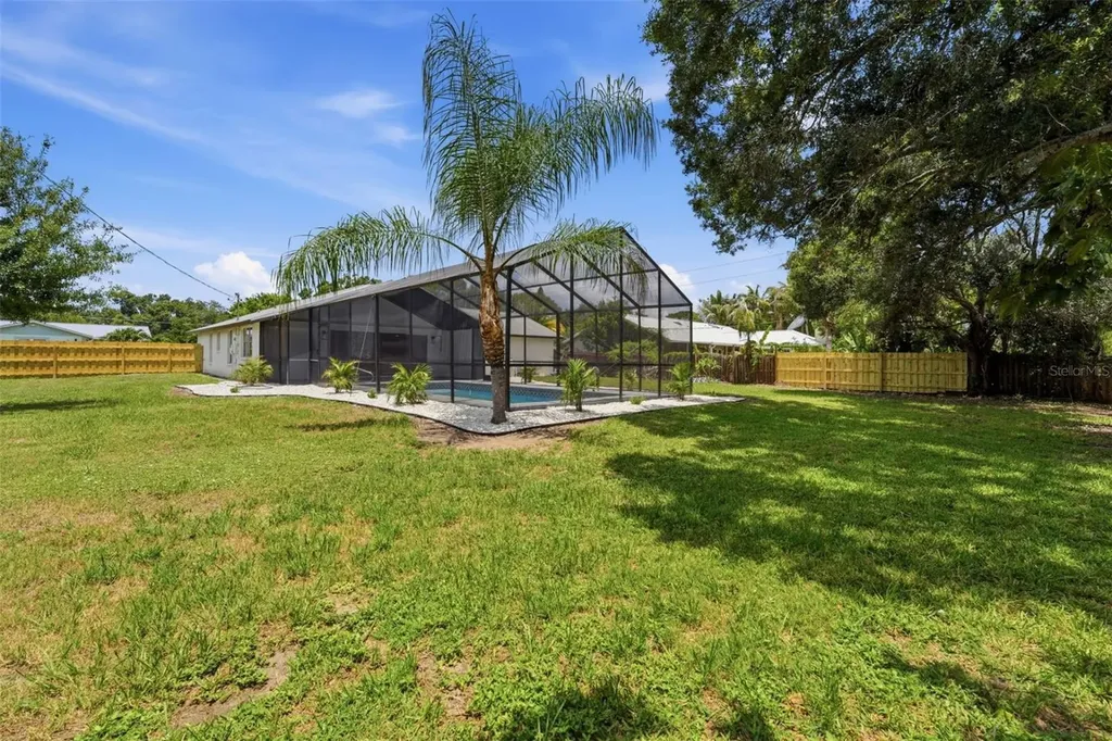 4731 Atlantic Avenue Sarasota FL 34233