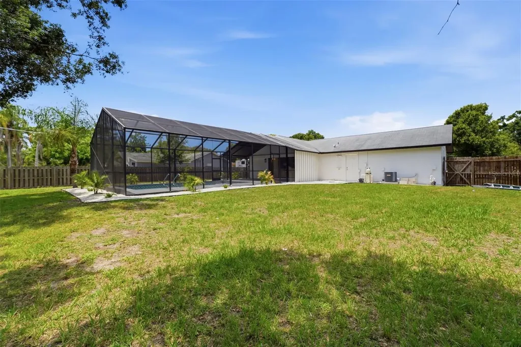 4731 Atlantic Avenue Sarasota FL 34233