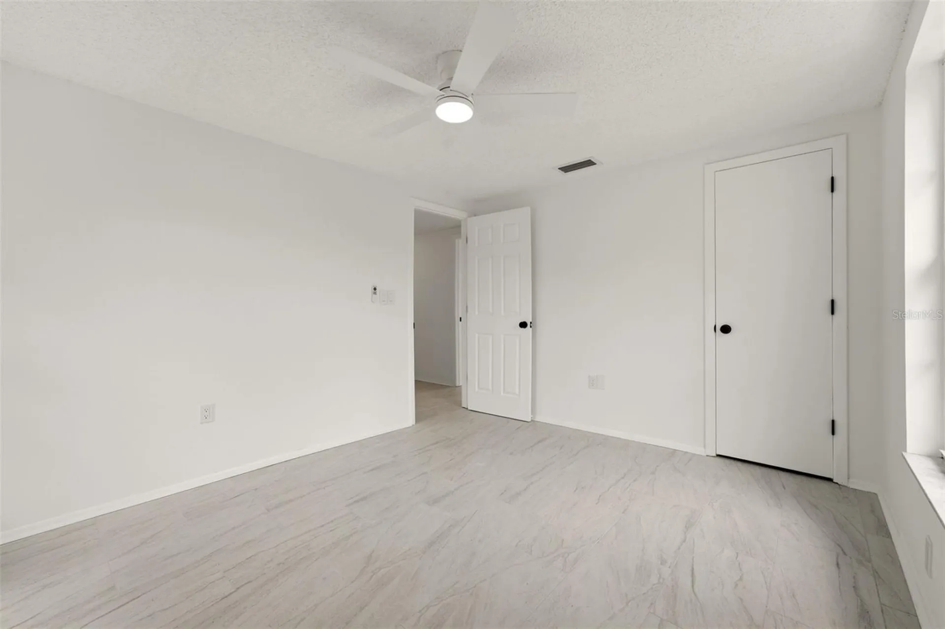 4731 Atlantic Avenue Sarasota FL 34233