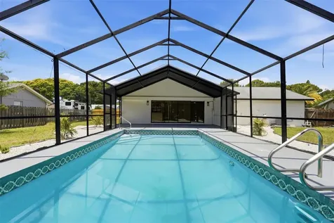 4731 Atlantic Avenue Sarasota FL 34233