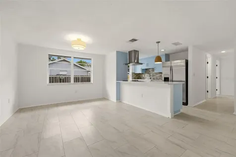 4731 Atlantic Avenue Sarasota FL 34233