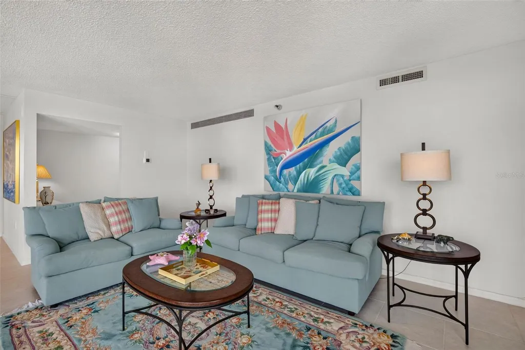 690 Island Way Clearwater Beach FL 33767