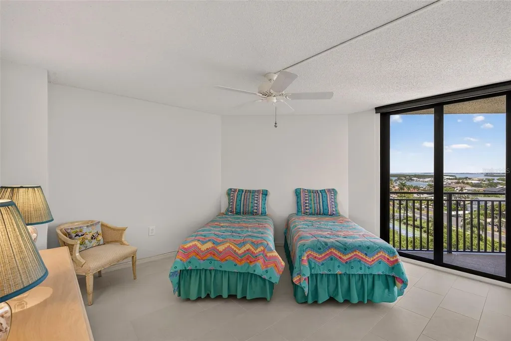 690 Island Way Clearwater Beach FL 33767