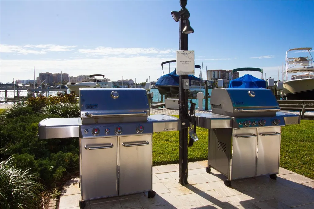 690 Island Way Clearwater Beach FL 33767