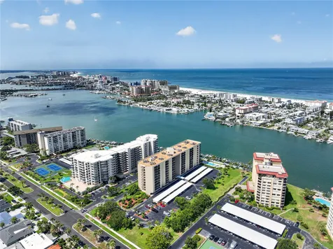 690 Island Way Clearwater Beach FL 33767