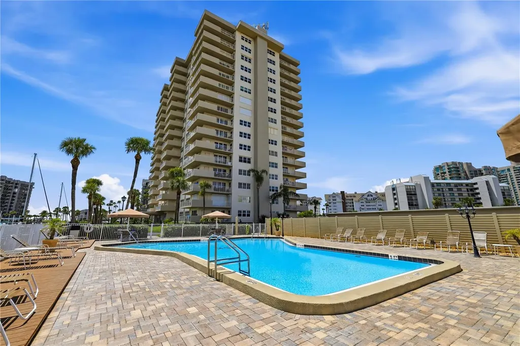 1621 Gulf Boulevard Clearwater Beach FL 33767
