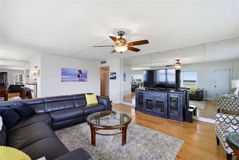 1621 Gulf Boulevard Clearwater Beach FL 33767