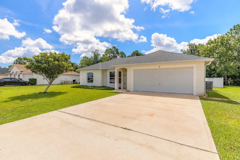 18 Lee Drive Palm Coast FL 32137