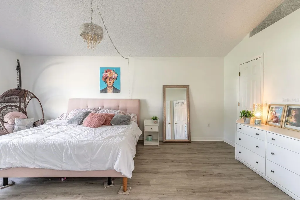 18 Lee Drive Palm Coast FL 32137