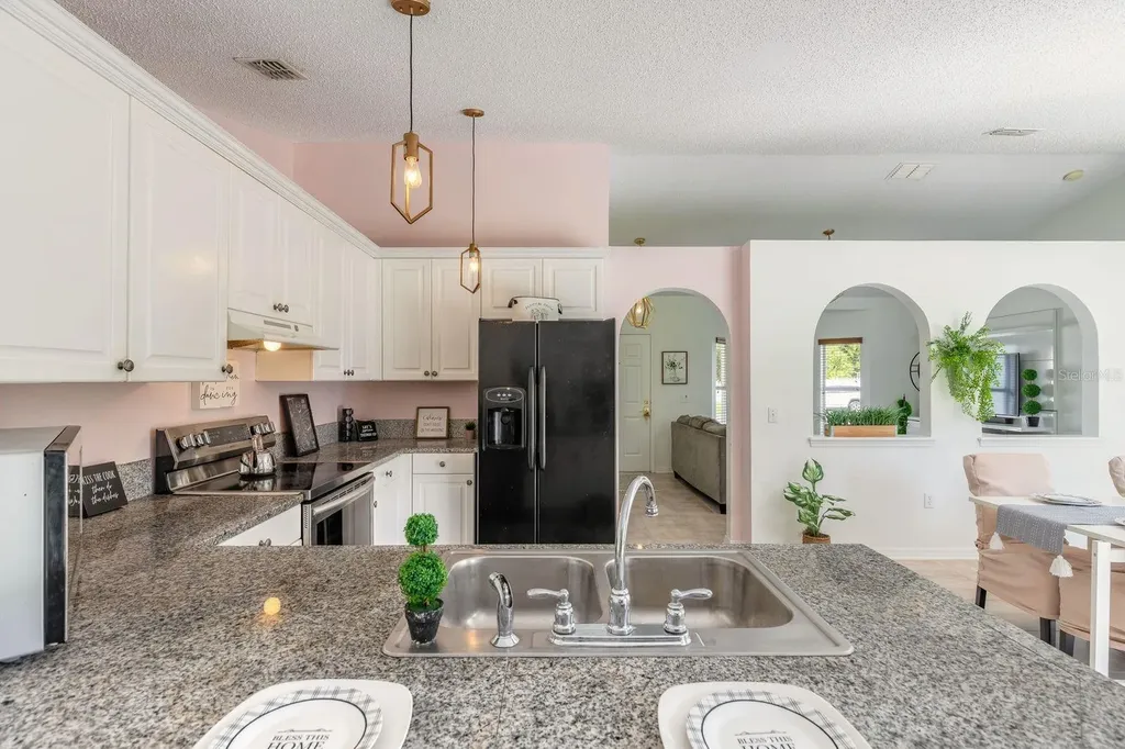 18 Lee Drive Palm Coast FL 32137