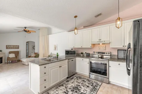 18 Lee Drive Palm Coast FL 32137