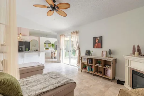 18 Lee Drive Palm Coast FL 32137