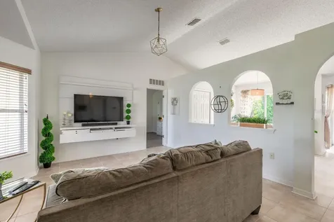 18 Lee Drive Palm Coast FL 32137