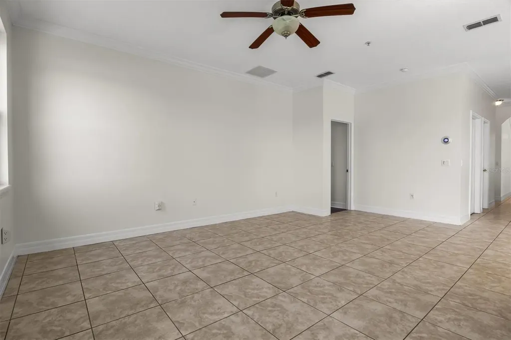 10550 Eastpark Woods Drive Orlando FL 32832