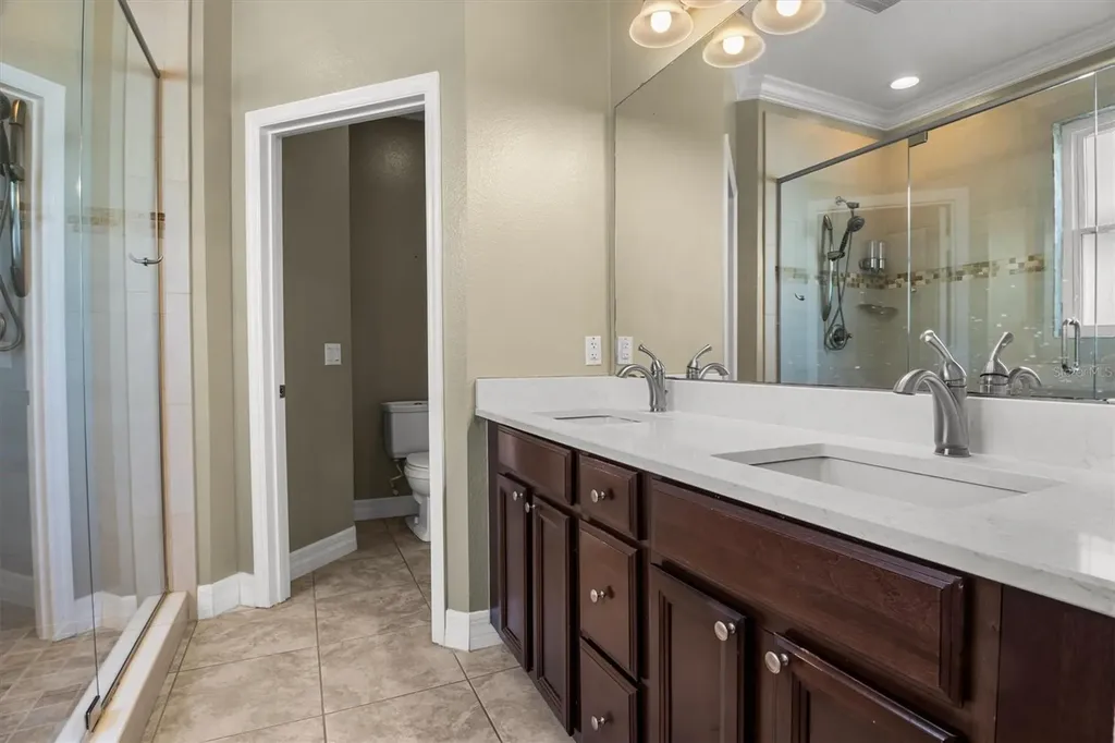 10550 Eastpark Woods Drive Orlando FL 32832
