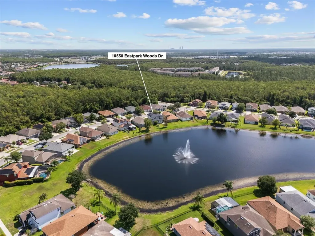 10550 Eastpark Woods Drive Orlando FL 32832