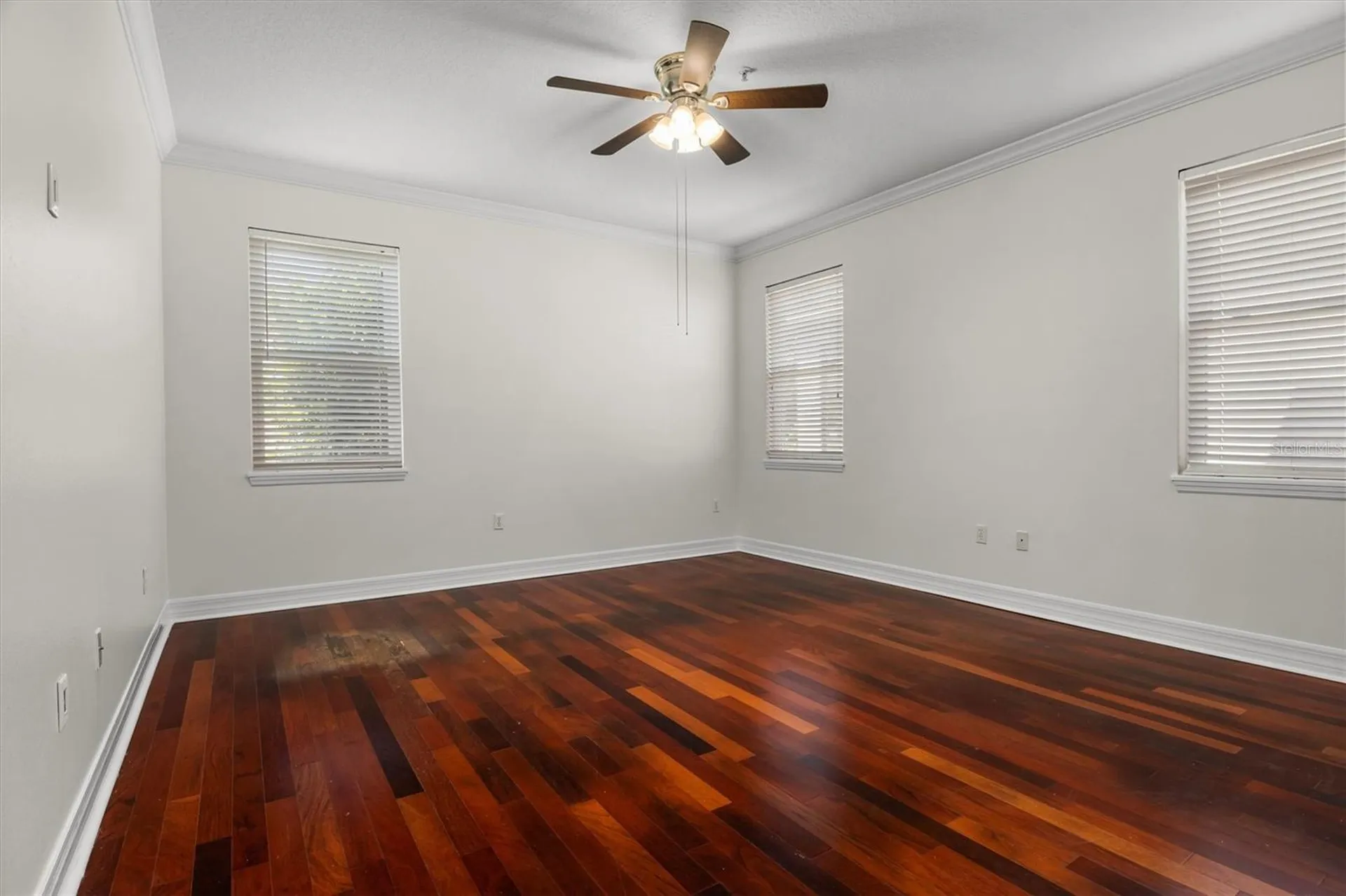 10550 Eastpark Woods Drive Orlando FL 32832