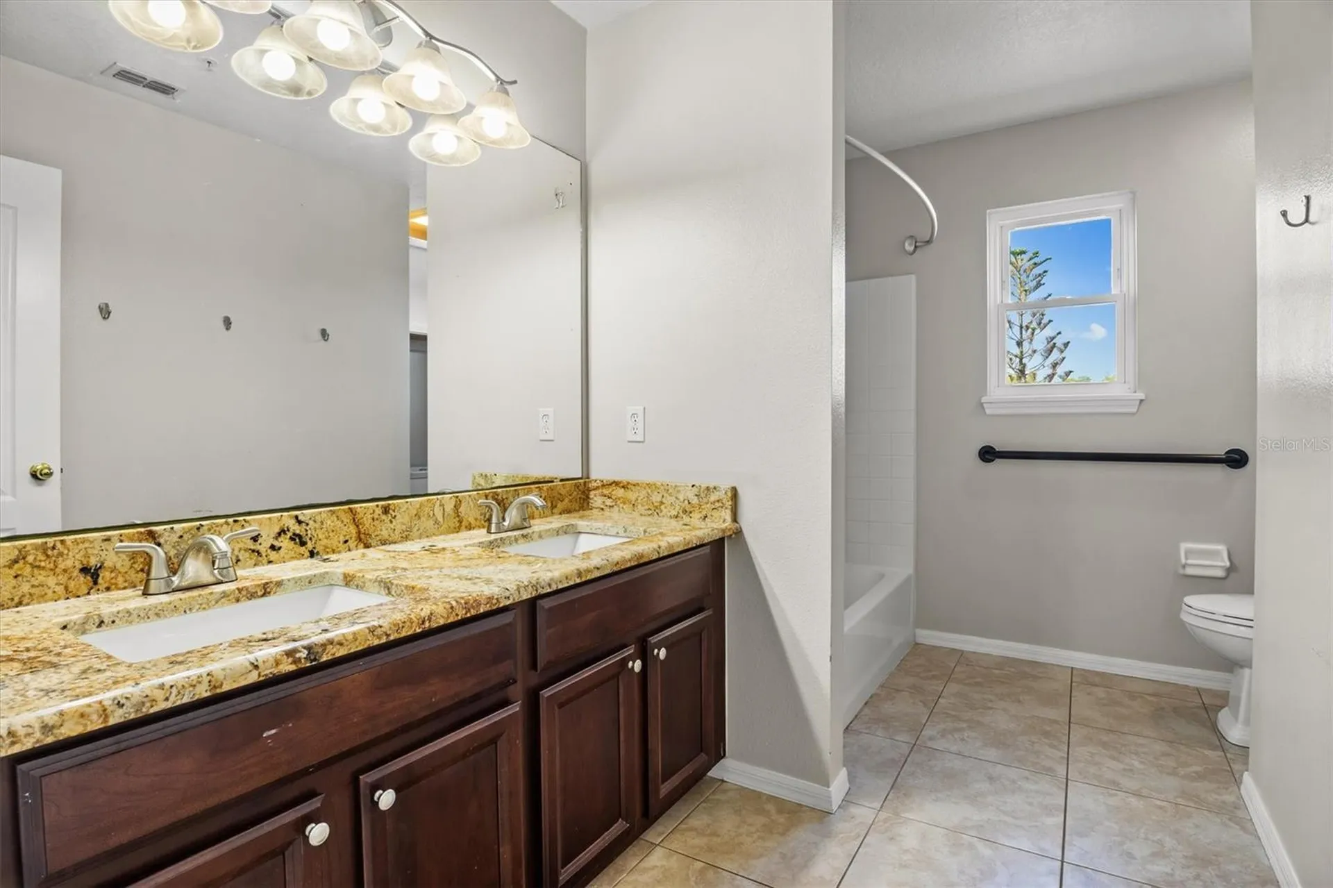 10550 Eastpark Woods Drive Orlando FL 32832