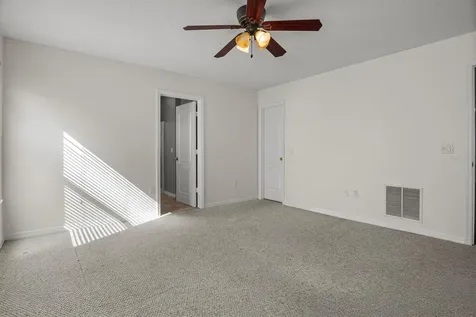 10550 Eastpark Woods Drive Orlando FL 32832