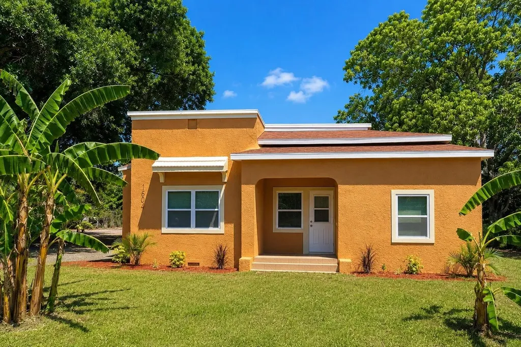 1604 Angle Road Fort Pierce FL 34947
