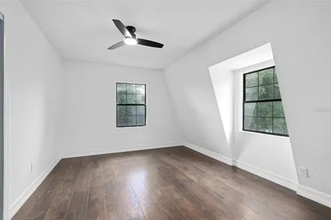 4221 Greenfern Drive Orlando FL 32810