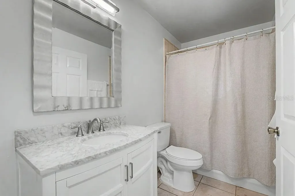 2068 NW 88th Street Gainesville FL 32606