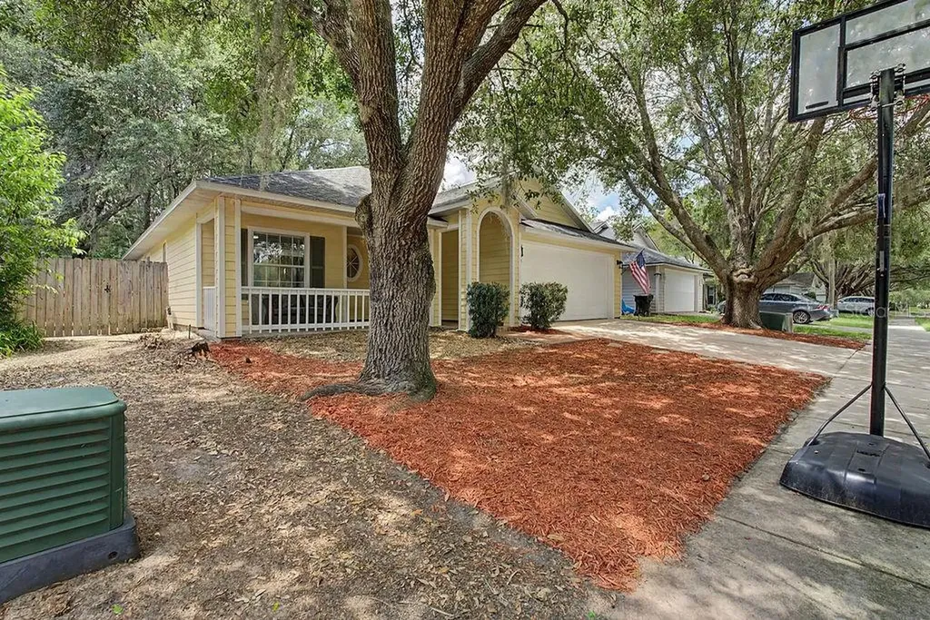 2068 NW 88th Street Gainesville FL 32606