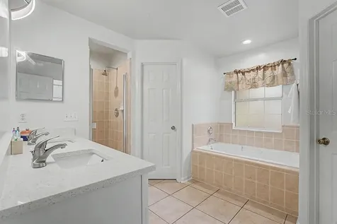 2068 NW 88th Street Gainesville FL 32606