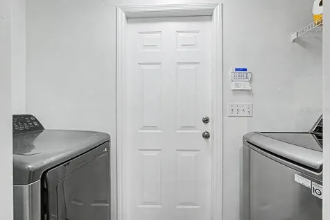 2068 NW 88th Street Gainesville FL 32606