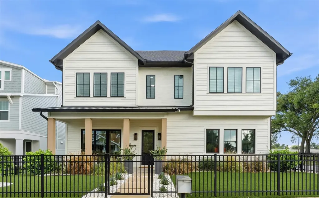 501 W Warren Avenue Tampa FL 33602