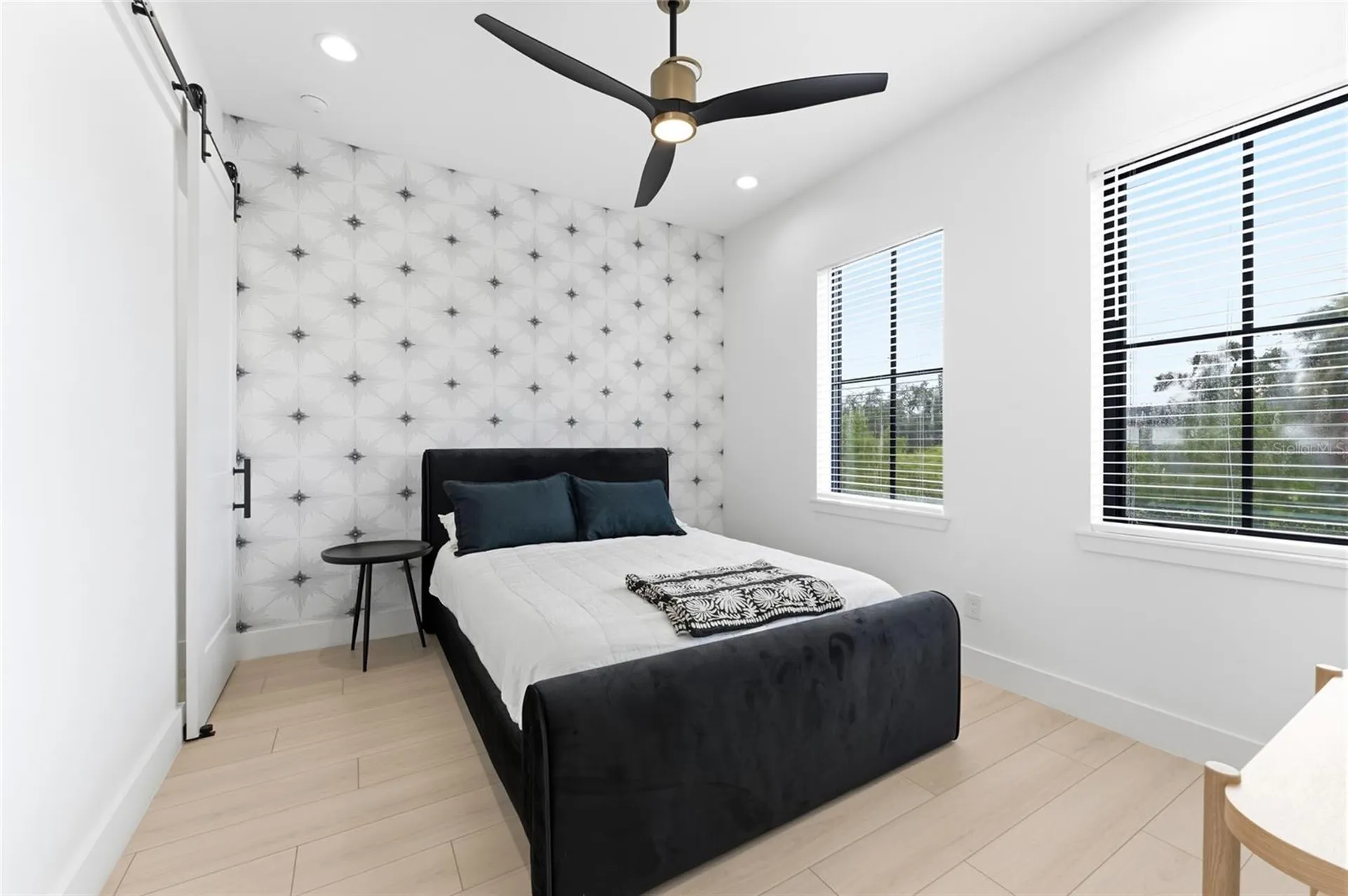 501 W Warren Avenue Tampa FL 33602