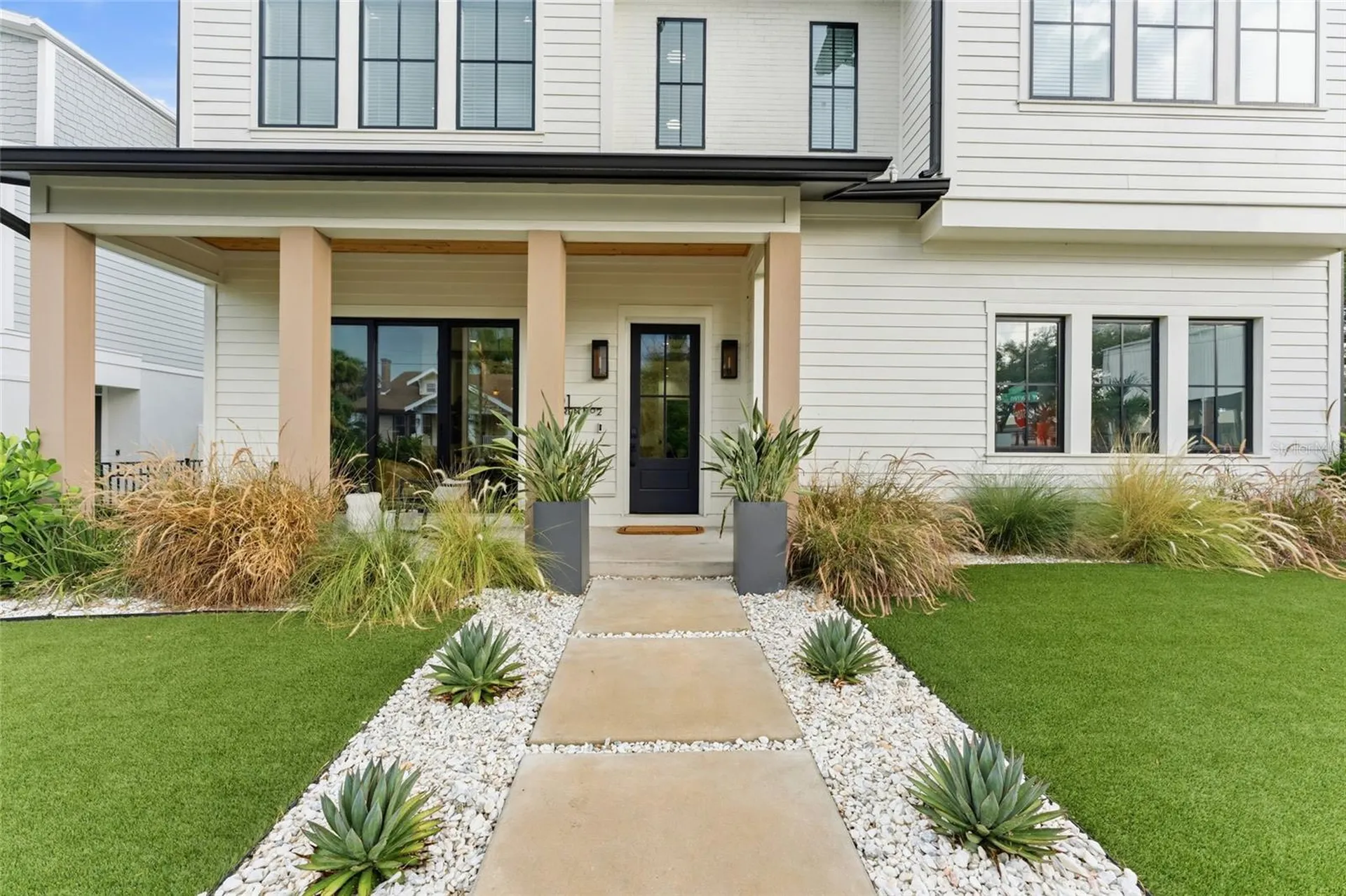 501 W Warren Avenue Tampa FL 33602