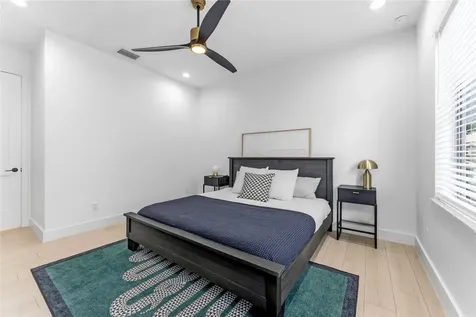 501 W Warren Avenue Tampa FL 33602